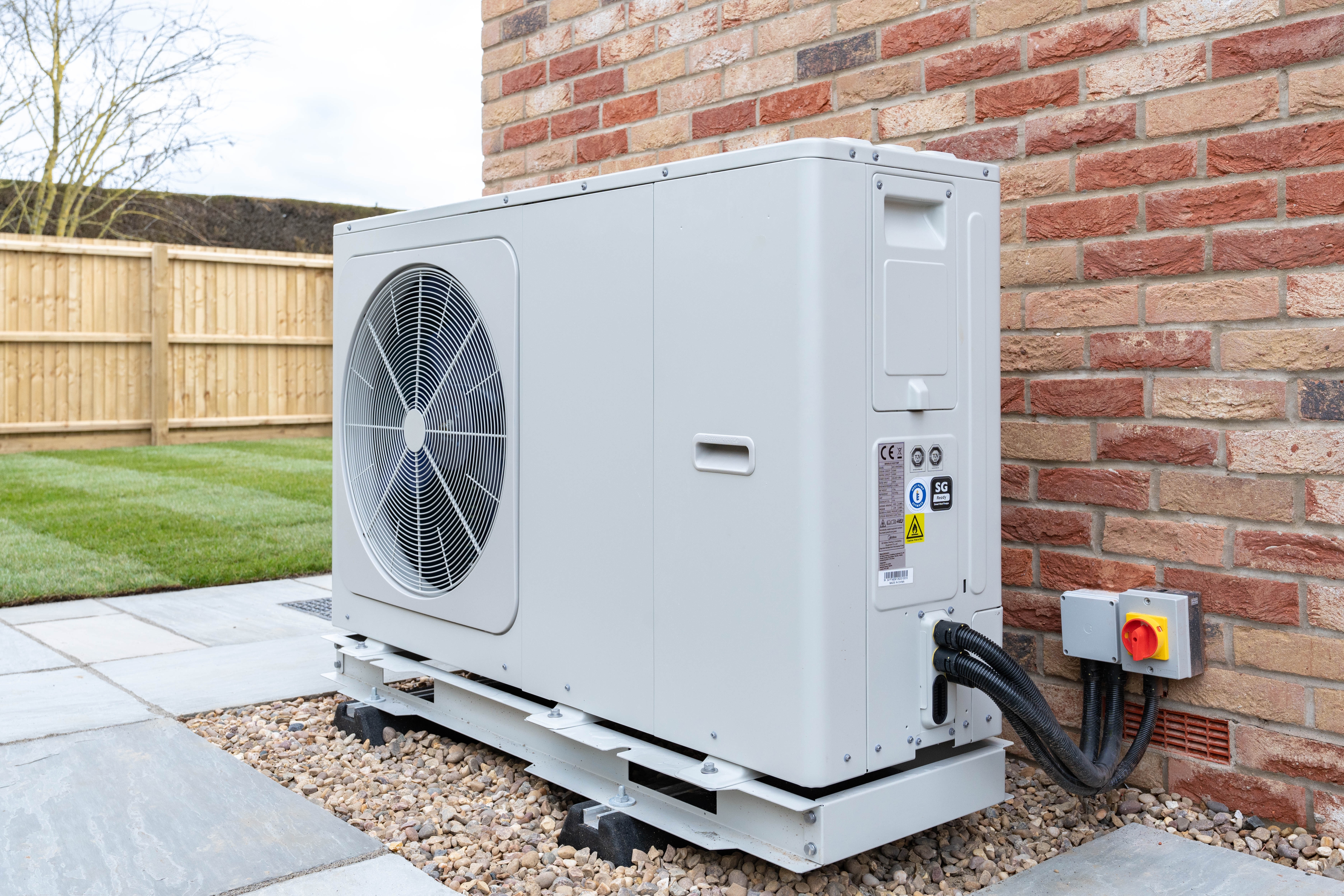 Air Source Heat Pump, Joule Samsung unit